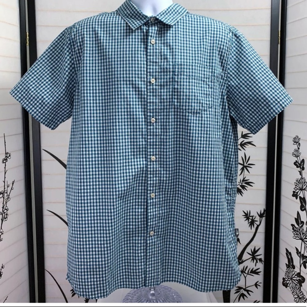 The North Face Casual Button Down